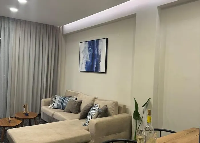 Catherine Apartment