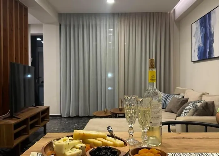 Catherine Apartment